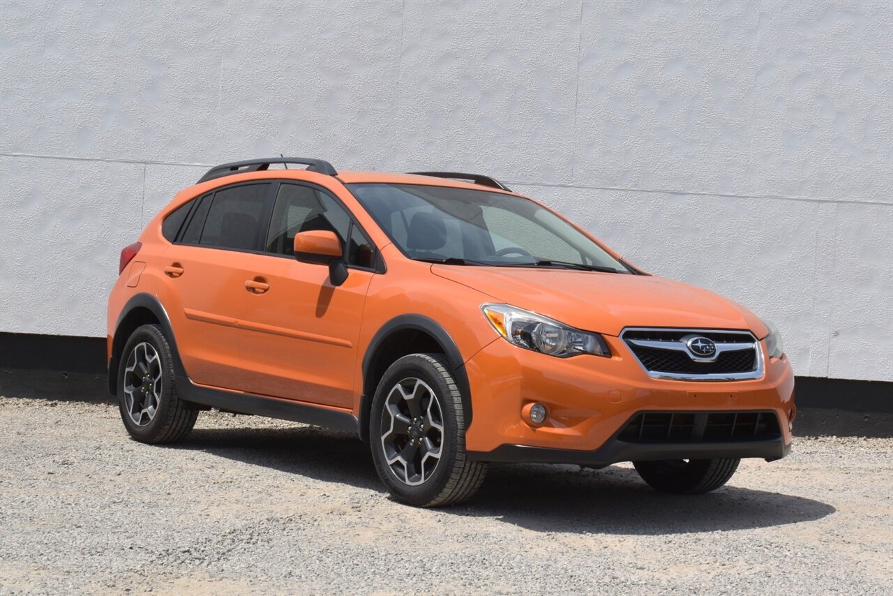 2013 Subaru XV Crosstrek 2.0i Limited  AWD 4dr Crossover! Back Up Camera! CD/AUX/USB/Bluetooth Connectivity! Heated Leather Seats! Cargo Trunk Cover! Traction Control! Roof-Rails! - Photo 1 - Portland, OR 97266