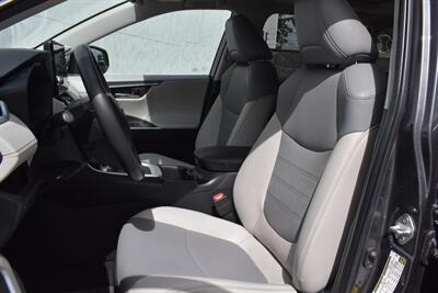 2023 Toyota RAV4 Hybrid Limited  AWD 4dr SUV! Toyota Safety Sense™ 2.5! 360° Camera System! Blind Spot Monitor! Heated & Ventilated Seats! EV/Eco/Trail Drive Modes! Pano-Sunroof! - Photo 11 - Portland, OR 97266