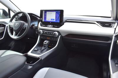 2023 Toyota RAV4 Hybrid Limited  AWD 4dr SUV! Toyota Safety Sense™ 2.5! 360° Camera System! Blind Spot Monitor! Heated & Ventilated Seats! EV/Eco/Trail Drive Modes! Pano-Sunroof! - Photo 13 - Portland, OR 97266