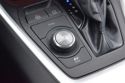 2023 Toyota RAV4 Hybrid Limited  AWD 4dr SUV! Toyota Safety Sense™ 2.5! 360° Camera System! Blind Spot Monitor! Heated & Ventilated Seats! EV/Eco/Trail Drive Modes! Pano-Sunroof! - Photo 27 - Portland, OR 97266