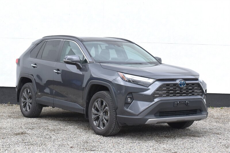 2023 Toyota RAV4 Hybrid Limited  AWD 4dr SUV! Toyota Safety Sense™ 2.5! 360° Camera System! Blind Spot Monitor! Heated & Ventilated Seats! EV/Eco/Trail Drive Modes! Pano-Sunroof!