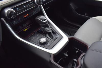 2023 Toyota RAV4 Hybrid Limited  AWD 4dr SUV! Toyota Safety Sense™ 2.5! 360° Camera System! Blind Spot Monitor! Heated & Ventilated Seats! EV/Eco/Trail Drive Modes! Pano-Sunroof! - Photo 26 - Portland, OR 97266