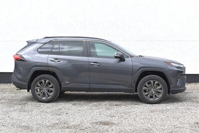 2023 Toyota RAV4 Hybrid Limited  AWD 4dr SUV! Toyota Safety Sense™ 2.5! 360° Camera System! Blind Spot Monitor! Heated & Ventilated Seats! EV/Eco/Trail Drive Modes! Pano-Sunroof! - Photo 6 - Portland, OR 97266