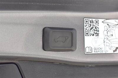 2023 Toyota RAV4 Hybrid Limited  AWD 4dr SUV! Toyota Safety Sense™ 2.5! 360° Camera System! Blind Spot Monitor! Heated & Ventilated Seats! EV/Eco/Trail Drive Modes! Pano-Sunroof! - Photo 33 - Portland, OR 97266