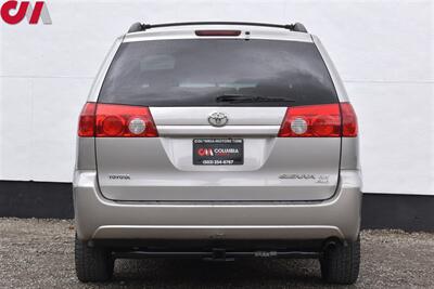 2008 Toyota Sienna LE 7-Passenger  AWD 4dr Mini-Van! Traction Control! Front & Side Curtain Airbags! Dual Sliding Doors! Tri-Zone Climate Control! Spacious 3rd Row! Flexible Cargo Space! - Photo 4 - Portland, OR 97266