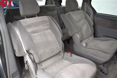 2008 Toyota Sienna LE 7-Passenger  AWD 4dr Mini-Van! Traction Control! Front & Side Curtain Airbags! Dual Sliding Doors! Tri-Zone Climate Control! Spacious 3rd Row! Flexible Cargo Space! - Photo 23 - Portland, OR 97266