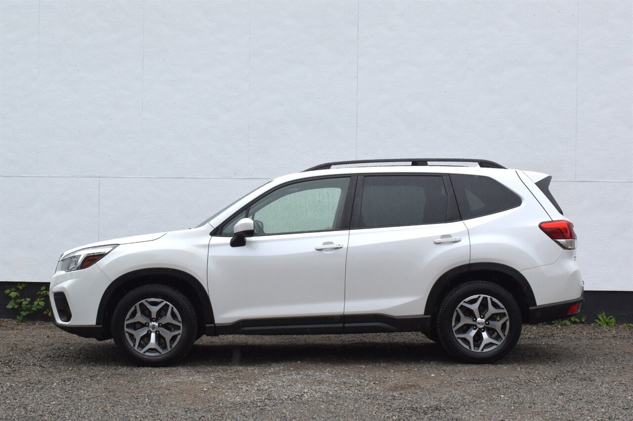 2020 Subaru Forester Premium AWD 4dr Crossover! X-Mode! SI-Drive! EyeSight Assist Tech! Lane Assist! Back Up Camera! Blind Spot Monitor! Apple CarPlay! Android Auto! Heated Seats! Pano-Sunroof! Roof Rails! - Photo 9 - Portland, OR 97266