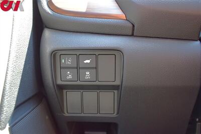 2020 Honda CR-V EX-L  AWD 4dr SUV**BY APPOINMENT ONLY** Back Up Camera! Lane Assist! Collision Mitigation! Bluetooth! Econ Drive Mode! Heated Leather Seats! Sunroof! Powered Liftgate! - Photo 14 - Portland, OR 97266