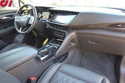 2022 Buick Envision Avenir  AWD 4dr Crossover**BY APPOINTMENT ONLY** Back Up Camera! Lane & Park Assist! Navigation! Apple CarPlay! Android Auto! Pano-Sunroof! Heated & Ventilated Seats! Sport & Off-Road Modes! - Photo 12 - Portland, OR 97266