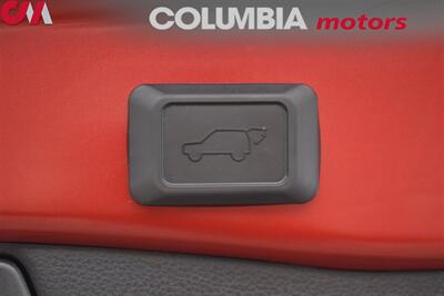 2025 Toyota RAV4 Plug-in Hybrid SE  AWD 4dr SUV Back-Up Camera! Bluetooth! EV/Eco/Sport/Trail Modes! 40MPG City! 36MPG Hwy! Heated Seats! Power Liftgate! Roof Rack! - Photo 30 - Portland, OR 97266