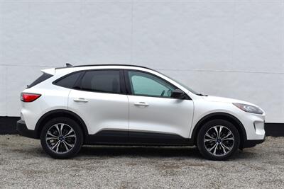 2022 Ford Escape SE  AWD 4dr SUV**BY APPOINTMENT ONLY**Ford Co-Pilot360! Back Up Camera! Blind Spot Monitor! Heated Seats/Heated Steering Wheel!  Bluetooth! Selectable Drive Modes (Normal, Eco, Sport, Slippery)! Sunroof! - Photo 6 - Portland, OR 97266