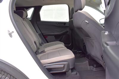 2022 Ford Escape SE  AWD 4dr SUV**BY APPOINTMENT ONLY**Ford Co-Pilot360! Back Up Camera! Blind Spot Monitor! Heated Seats/Heated Steering Wheel!  Bluetooth! Selectable Drive Modes (Normal, Eco, Sport, Slippery)! Sunroof! - Photo 30 - Portland, OR 97266