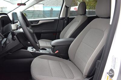 2022 Ford Escape SE  AWD 4dr SUV**BY APPOINTMENT ONLY**Ford Co-Pilot360! Back Up Camera! Blind Spot Monitor! Heated Seats/Heated Steering Wheel!  Bluetooth! Selectable Drive Modes (Normal, Eco, Sport, Slippery)! Sunroof! - Photo 11 - Portland, OR 97266