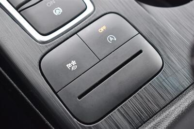 2022 Ford Escape SE  AWD 4dr SUV**BY APPOINTMENT ONLY**Ford Co-Pilot360! Back Up Camera! Blind Spot Monitor! Heated Seats/Heated Steering Wheel!  Bluetooth! Selectable Drive Modes (Normal, Eco, Sport, Slippery)! Sunroof! - Photo 28 - Portland, OR 97266