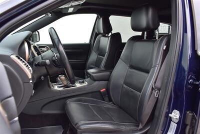 2017 Jeep Grand Cherokee Limited  4x4 4dr SUV! Back UP Camera! Cruise Control! Navigation! Heated & Ventilated Seats! Heated Steering Wheel! Sunroof! Bluetooth Connectivity! - Photo 11 - Portland, OR 97266