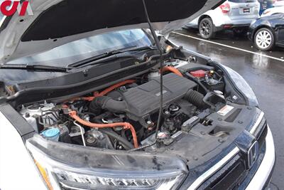 2020 Honda CR-V Hybrid Touring  AWD 4dr SUV**BY APPOINTMENT ONLY**Back-Up Camera! Park Assist! Bluetooth! GPS Nav! Heated Leather Seats! QI Wireless Charger! Power Liftgate! - Photo 27 - Portland, OR 97266