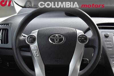 2012 Toyota Prius Three 4dr Hatchback 44 City MPG! 40 Hwy MPG! Back Up Camera! Bluetooth w/Voice Activation! EV, ECO, PWR Modes! Foglights! - Photo 13 - Portland, OR 97266