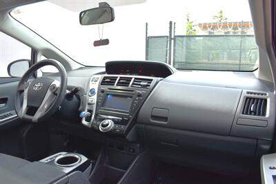 2012 Toyota Prius v Two 4dr Wagon! 44 City MPG! 40 Hwy MPG! EV/ECO/PWR Modes! Back Up Camera! Bluetooth Connectivity! - Photo 11 - Portland, OR 97266
