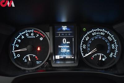 2023 Toyota Tacoma TRD Off-Road 4x4 4dr Double Cab 5.0 ft SB 6A**BY APPOINTMENT ONLY**Back-Up Camera! Collision Mitigation! Lane Assist! 4H & 4L! QI Wireless Charger! Power Leather Seats! - Photo 14 - Portland, OR 97266
