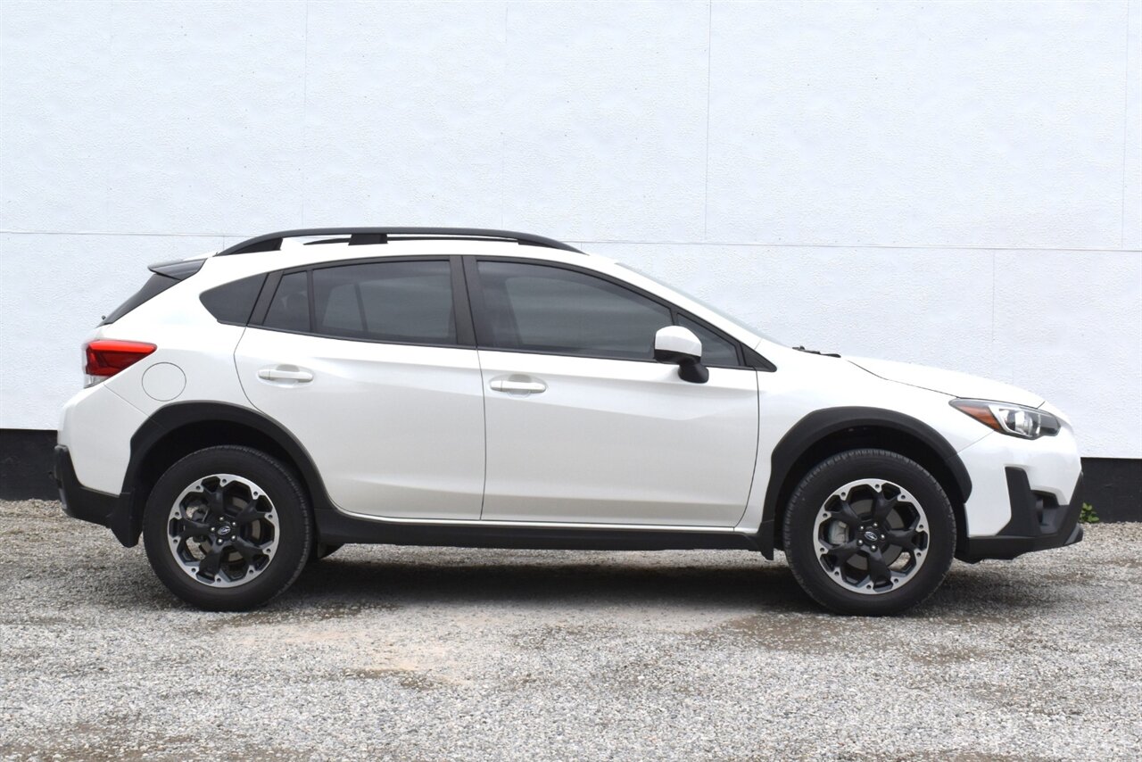 2023 Subaru Crosstrek Premium AWD 4dr Crossover CVT! X-Mode! SI-Drive! EyeSight Safety Tech! Blind Spot Monitor! Adaptive Cruise Control! Apple CarPlay & Android Auto! Bluetooth! Backup Camera! - Photo 6 - Portland, OR 97266