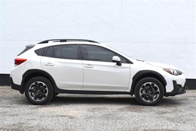 2023 Subaru Crosstrek Premium AWD 4dr Crossover CVT! X-Mode! SI-Drive! EyeSight Safety Tech! Blind Spot Monitor! Adaptive Cruise Control! Apple CarPlay & Android Auto! Bluetooth! Backup Camera! - Photo 6 - Portland, OR 97266