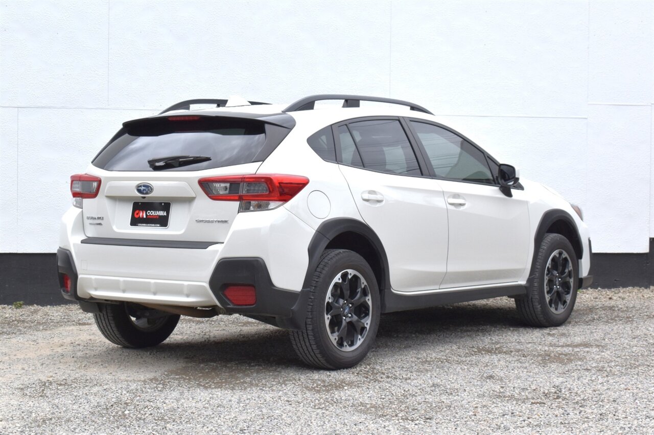 2023 Subaru Crosstrek Premium AWD 4dr Crossover CVT! X-Mode! SI-Drive! EyeSight Safety Tech! Blind Spot Monitor! Adaptive Cruise Control! Apple CarPlay & Android Auto! Bluetooth! Backup Camera! - Photo 5 - Portland, OR 97266