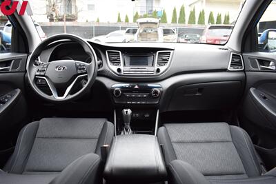 2017 Hyundai TUCSON 2.0L SE  AWD SE 4dr SUV Back-Up Cam! Traction Control! Wireless Cell Phone Hookup! Roof Crossbars! Hitch Insert F/ Towing! Eco,Sport, & Comfort Drive Modes! Active Cornering Control! - Photo 12 - Portland, OR 97266