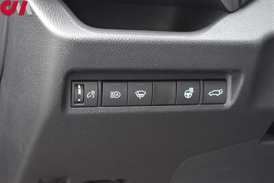 2021 Toyota RAV4 Hybrid XLE AWD 4dr SUV**BY APPOINTMENT ONLY**Back-Up Cam! Blind Spot Monitor! Adaptive Cruise Control! Bluetooth! 5 Drive Modes! Heated Seats! Sunroof! Power Liftgate! - Photo 13 - Portland, OR 97266