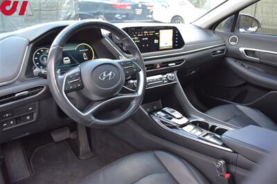 2020 Hyundai SONATA Limited  4Dr Sedan!**BY APPOINTMENT ONLY** Apple CarPlay And Android Auto! Bose Audio System! Heated Front Seats! Blind-Spot Collision-Avoidance Assistance! Backup Camera! - Photo 3 - Portland, OR 97266