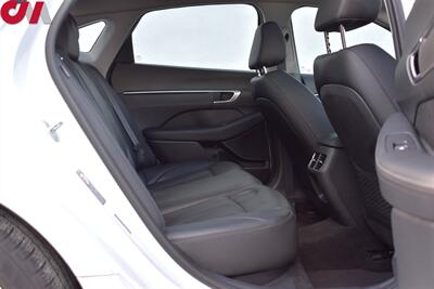 2020 Hyundai SONATA Limited  4Dr Sedan!**BY APPOINTMENT ONLY** Apple CarPlay And Android Auto! Bose Audio System! Heated Front Seats! Blind-Spot Collision-Avoidance Assistance! Backup Camera! - Photo 32 - Portland, OR 97266
