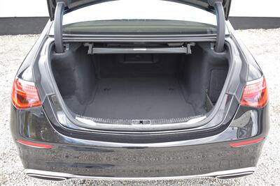 2024 Mercedes-Benz Sedan 4D S500 AWD 3.0L I6 Turbo Hybrid  AWD! AIRMATIC Air Suspension! Adaptive Cruise Control (DISTRONIC)! Lane Assist! Blind Spot Monitoring! 360° Camera! Heated and Ventilated Seats! - Photo 37 - Portland, OR 97266