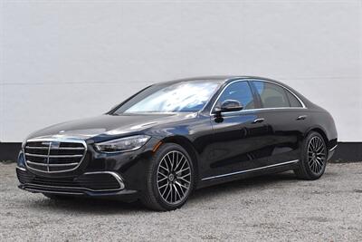 2024 Mercedes-Benz Sedan 4D S500 AWD 3.0L I6 Turbo Hybrid  AWD! AIRMATIC Air Suspension! Adaptive Cruise Control (DISTRONIC)! Lane Assist! Blind Spot Monitoring! 360° Camera! Heated and Ventilated Seats! - Photo 9 - Portland, OR 97266