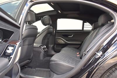 2024 Mercedes-Benz Sedan 4D S500 AWD 3.0L I6 Turbo Hybrid  AWD! AIRMATIC Air Suspension! Adaptive Cruise Control (DISTRONIC)! Lane Assist! Blind Spot Monitoring! 360° Camera! Heated and Ventilated Seats! - Photo 33 - Portland, OR 97266