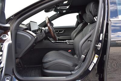 2024 Mercedes-Benz Sedan 4D S500 AWD 3.0L I6 Turbo Hybrid  AWD! AIRMATIC Air Suspension! Adaptive Cruise Control (DISTRONIC)! Lane Assist! Blind Spot Monitoring! 360° Camera! Heated and Ventilated Seats! - Photo 11 - Portland, OR 97266