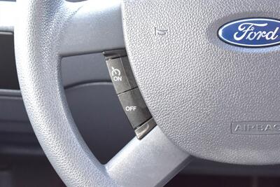 2011 Ford Transit Connect XLT Van  4dr! Fuel Efficient! Dual Sliding Doors! Large Cargo Area! Compact Work Van! - Photo 14 - Portland, OR 97266