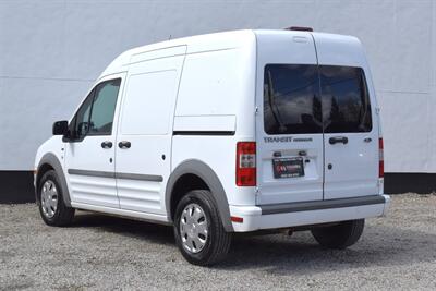 2011 Ford Transit Connect XLT Van  4dr! Fuel Efficient! Dual Sliding Doors! Large Cargo Area! Compact Work Van! - Photo 2 - Portland, OR 97266