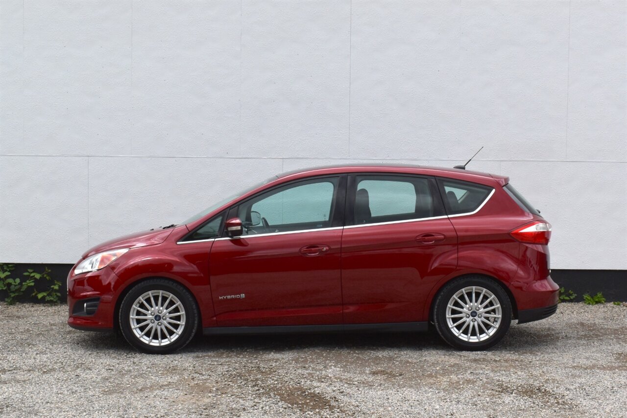 2013 Ford C-MAX Hybrid SEL 4dr Wagon! Hybrid! Up to 40+ MPG! Heated Leather Seats! Bluetooth! SYNC Voice Controls! Push-Button Start! Dual-Zone Climate Control! Power Driver Seat! Sunroof! - Photo 9 - Portland, OR 97266