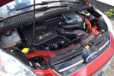 2013 Ford C-MAX Hybrid SEL 4dr Wagon! Hybrid! Up to 40+ MPG! Heated Leather Seats! Bluetooth! SYNC Voice Controls! Push-Button Start! Dual-Zone Climate Control! Power Driver Seat! Sunroof! - Photo 32 - Portland, OR 97266