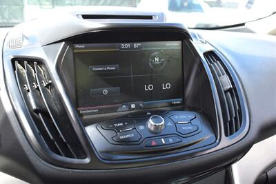 2013 Ford C-MAX Hybrid SEL 4dr Wagon! Hybrid! Up to 40+ MPG! Heated Leather Seats! Bluetooth! SYNC Voice Controls! Push-Button Start! Dual-Zone Climate Control! Power Driver Seat! Sunroof! - Photo 22 - Portland, OR 97266