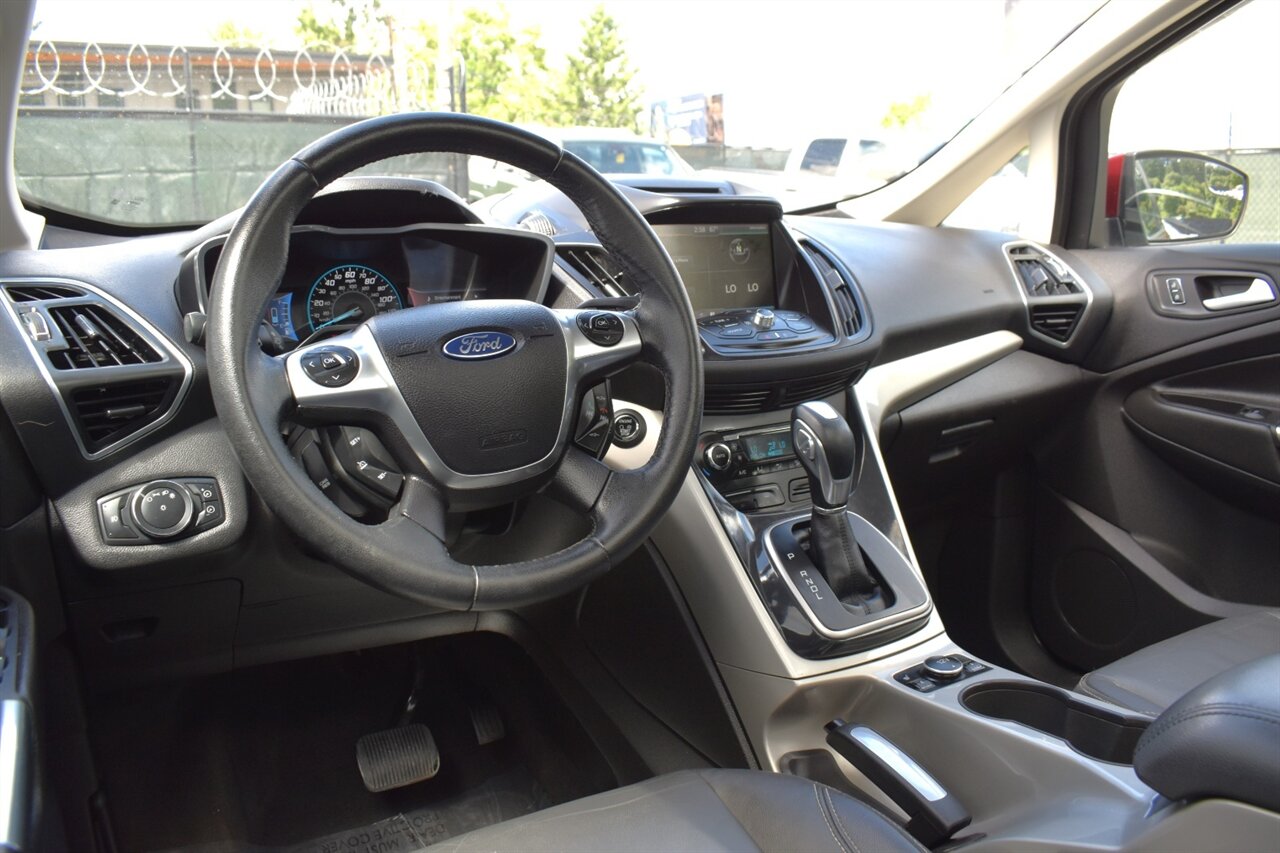2013 Ford C-MAX Hybrid SEL 4dr Wagon! Hybrid! Up to 40+ MPG! Heated Leather Seats! Bluetooth! SYNC Voice Controls! Push-Button Start! Dual-Zone Climate Control! Power Driver Seat! Sunroof! - Photo 3 - Portland, OR 97266