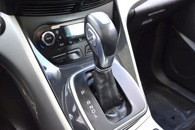 2013 Ford C-MAX Hybrid SEL 4dr Wagon! Hybrid! Up to 40+ MPG! Heated Leather Seats! Bluetooth! SYNC Voice Controls! Push-Button Start! Dual-Zone Climate Control! Power Driver Seat! Sunroof! - Photo 26 - Portland, OR 97266