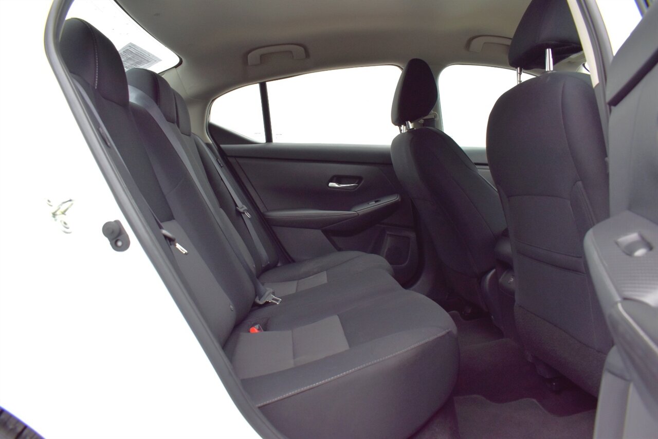 2023 Nissan Sentra SV 4dr Sedan! 29 CIty MPG! 39 Hwy MPG! Back Up Camera! Lane Assist! Blind Spot Monitor! Apple CarPlay! Android Auto! Adaptive Cruise Control! - Photo 27 - Portland, OR 97266
