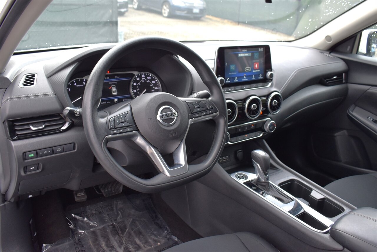 2023 Nissan Sentra SV 4dr Sedan! 29 CIty MPG! 39 Hwy MPG! Back Up Camera! Lane Assist! Blind Spot Monitor! Apple CarPlay! Android Auto! Adaptive Cruise Control! - Photo 3 - Portland, OR 97266