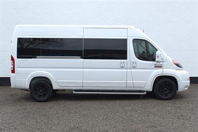 2017 RAM ProMaster 2500 High Roof 3dr Window Van!**APPOINTMENT ONLY** Front Wheel Drive! High Roof! Multi-Passenger Seating! Overhead TV Entertainment! Stability Control! ABS Brakes! Backup Camera! Sliding Side Door! Wide Rear Doors! - Photo 6 - Portland, OR 97266