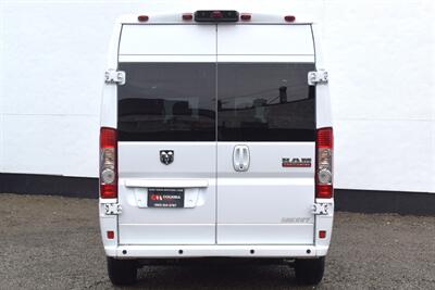 2017 RAM ProMaster 2500 High Roof 3dr Window Van!**APPOINTMENT ONLY** Front Wheel Drive! High Roof! Multi-Passenger Seating! Overhead TV Entertainment! Stability Control! ABS Brakes! Backup Camera! Sliding Side Door! Wide Rear Doors! - Photo 4 - Portland, OR 97266