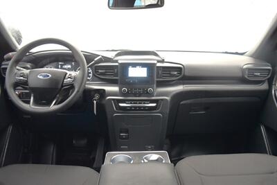 2020 Ford Explorer Hybrid Police Interceptor Utility  AWD 4dr SUV Certified Calibration! Back Up Camera! Parking Assist Sensors! Bluetooth/USB Connectivity! Tow Hitch! Driver Side Spotlight! - Photo 10 - Portland, OR 97266