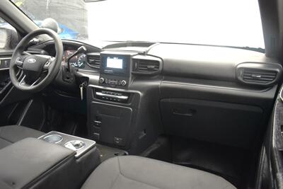2020 Ford Explorer Hybrid Police Interceptor Utility  AWD 4dr SUV Certified Calibration! Back Up Camera! Parking Assist Sensors! Bluetooth/USB Connectivity! Tow Hitch! Driver Side Spotlight! - Photo 9 - Portland, OR 97266