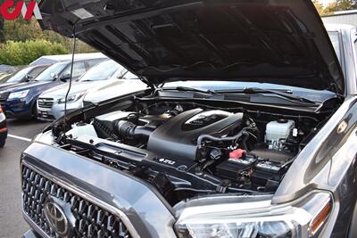 2018 Toyota Tacoma TRD Off-Road  4x4 4dr Double Cab 5.0 ft SB 6A Lane Departure Alert! Back-Up Cam! Electronically Controlled Transfer Case Off-Road! Locking Rear Diff! Hitch Insert! Tri-fold BedCover! BF GOODRICH Tires! - Photo 39 - Portland, OR 97266