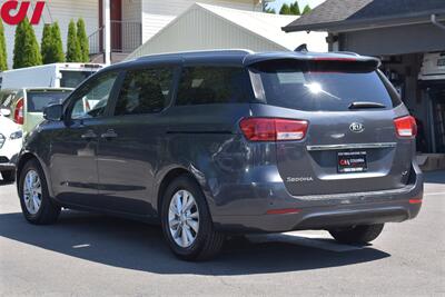 2016 Kia Sedona LX  4dr Mini-Van! ECO Mode! Rear View Camera! Parking Assist! Heated Seats! Bluetooth! Power Sliding Doors! Cruise Control! - Photo 2 - Portland, OR 97266