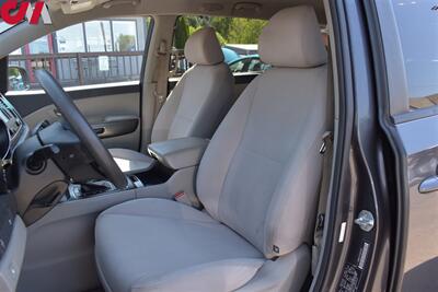 2016 Kia Sedona LX 4dr Mini-Van! ECO Mode! Rear View Camera! Parking Assist! Heated Seats! Bluetooth! Power Sliding Doors! Cruise Control! - Photo 11 - Portland, OR 97266
